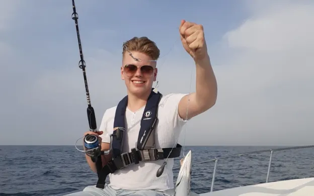 Ultimate Guide To Deep Sea Fishing: Tips, Techniques & Destinations