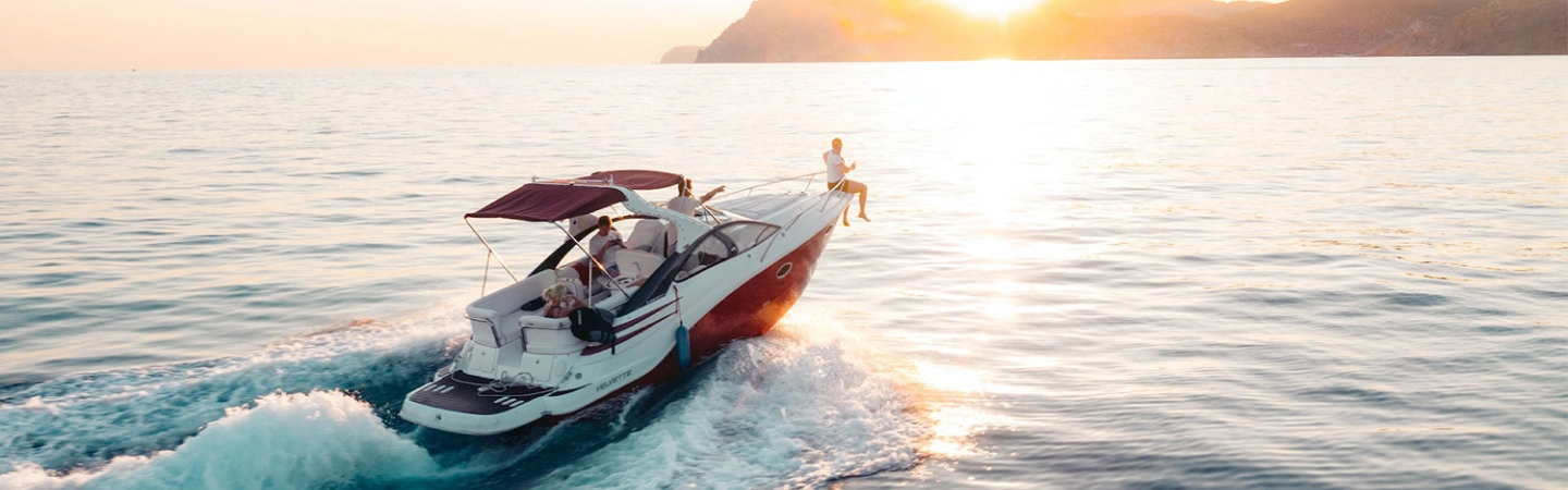 Top Tips For Hiring A Boat: Your Ultimate Guide